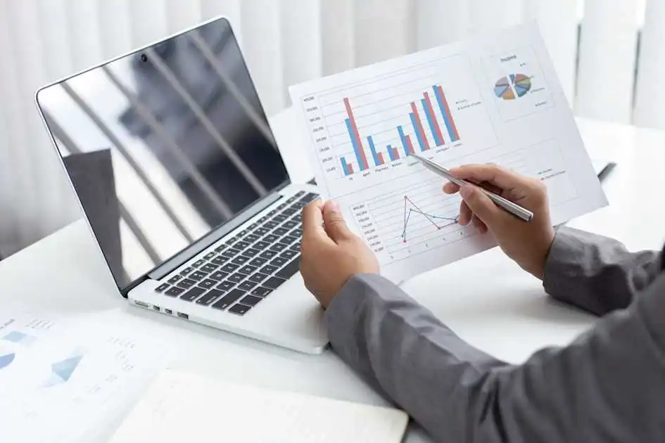 Remote Accounting Jobs After Local Training | RB Perfect